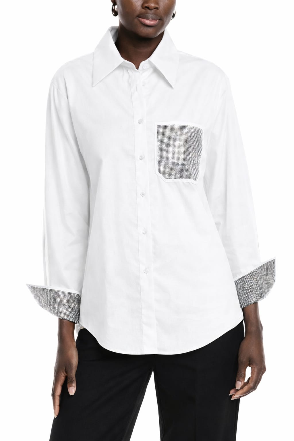 Camisa con Detalles Brillantes – Elegancia Moderna