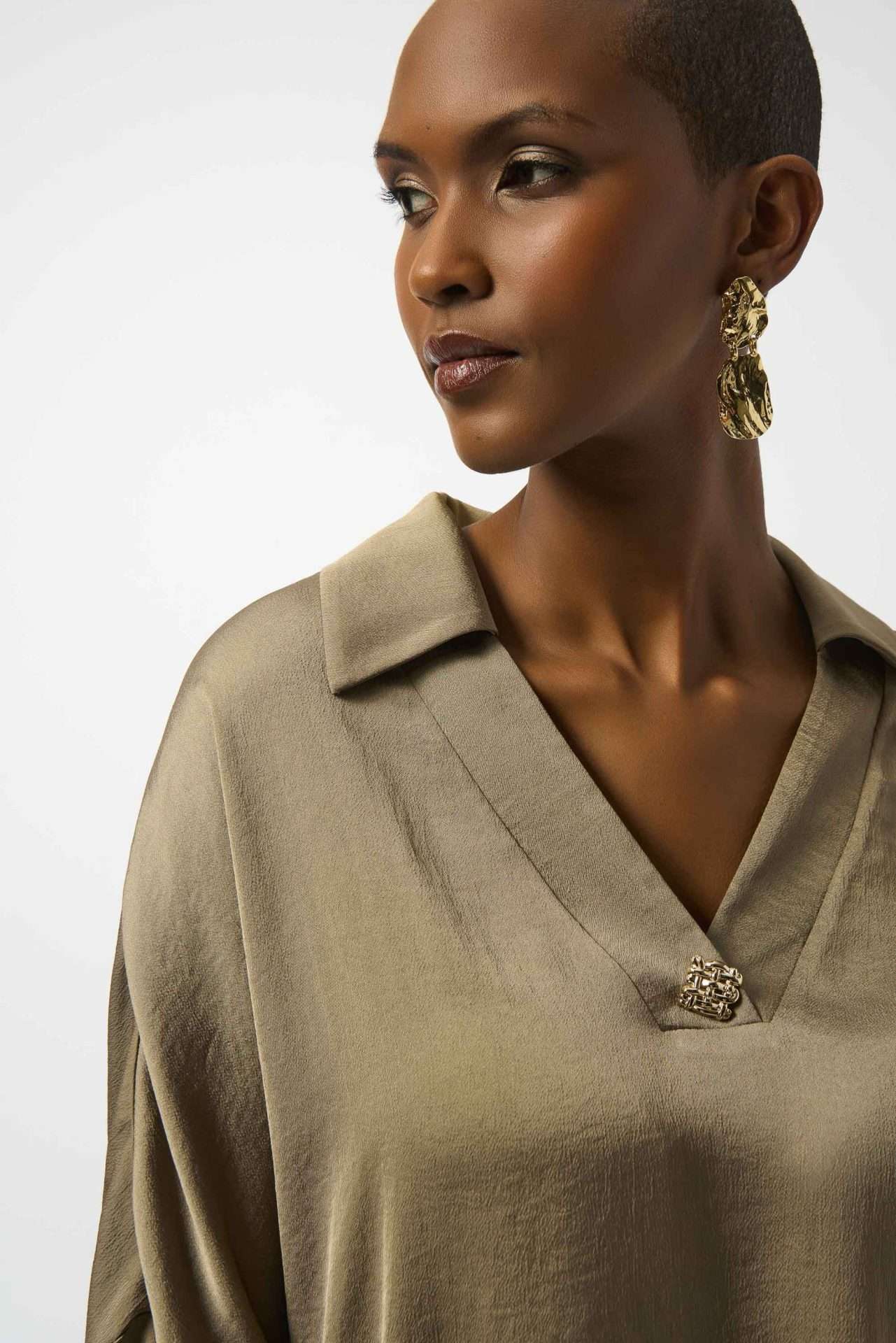 Blusa Minimal Luxe – Joseph Ribkoff 253076