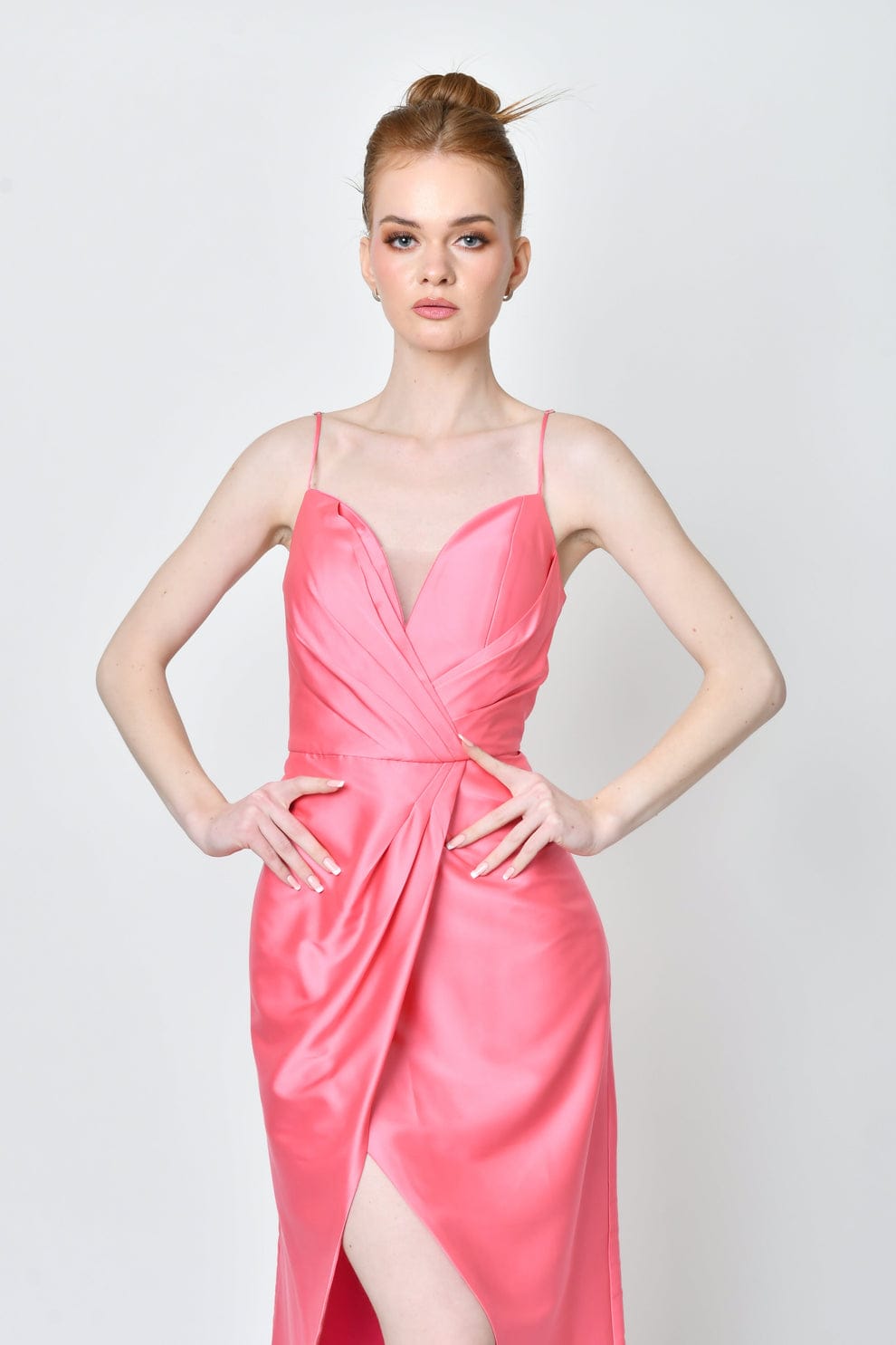 Vestido Satinado Coral Midi-02Dress