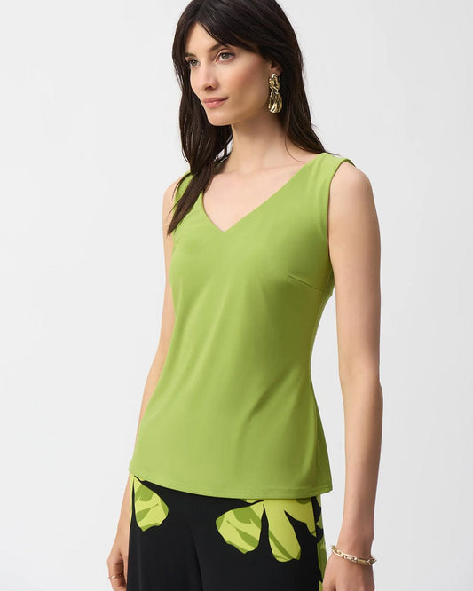 Top Básico V-Neck Verde – Joseph Ribkoff 201546S25