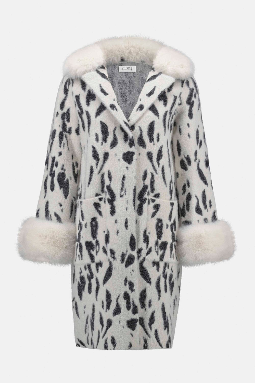 Abrigo Animal Print con Detalles de Peluche – Elegancia Invernal 253904