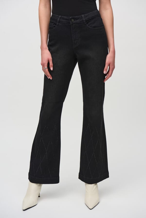 Jean Negro Flare con Brillos – Glamour Contemporáneo