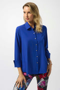 Blusa Oversize de Botones – Elegancia Versátil en Azul, Blanco y Negro 253923
