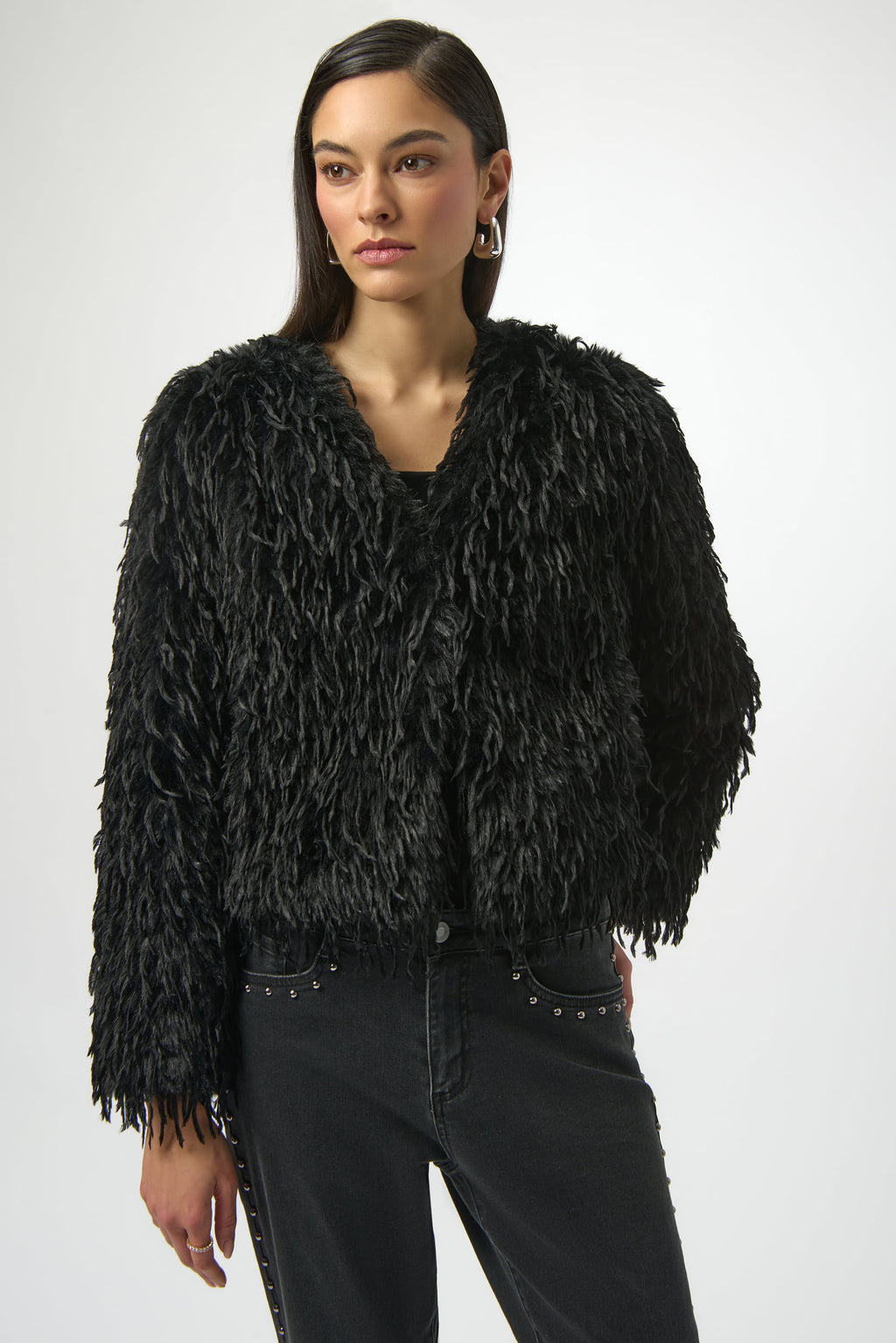 Chaqueta Texturizada Negra – Sofisticación Moderna 254905