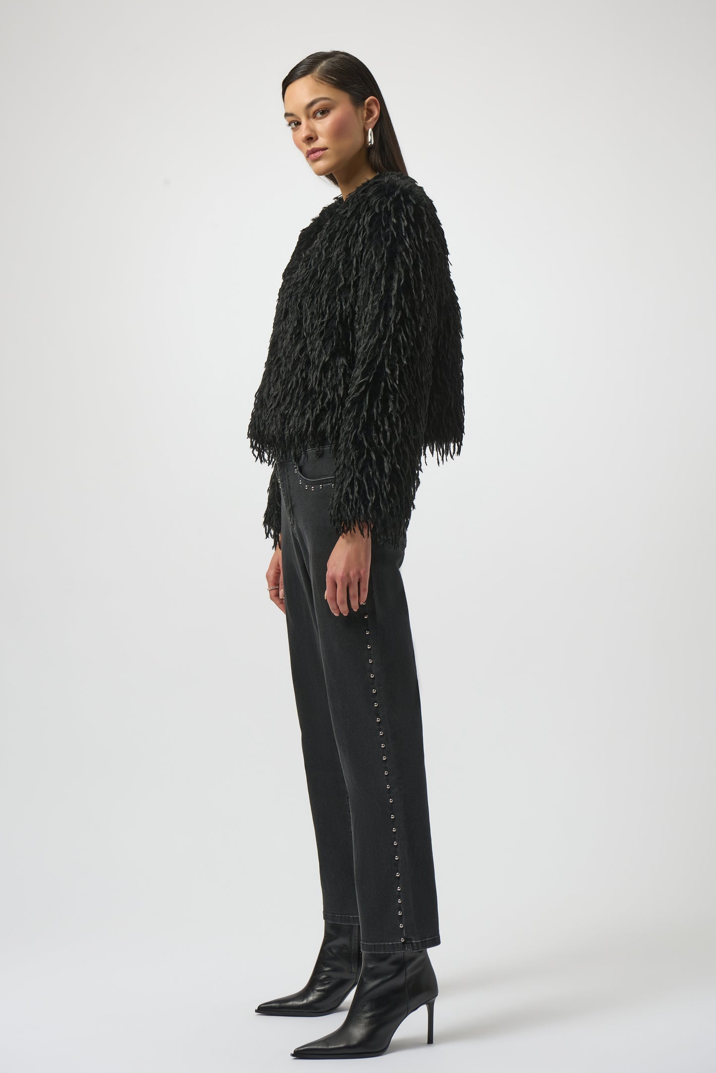 Chaqueta Texturizada Negra – Sofisticación Moderna 254905