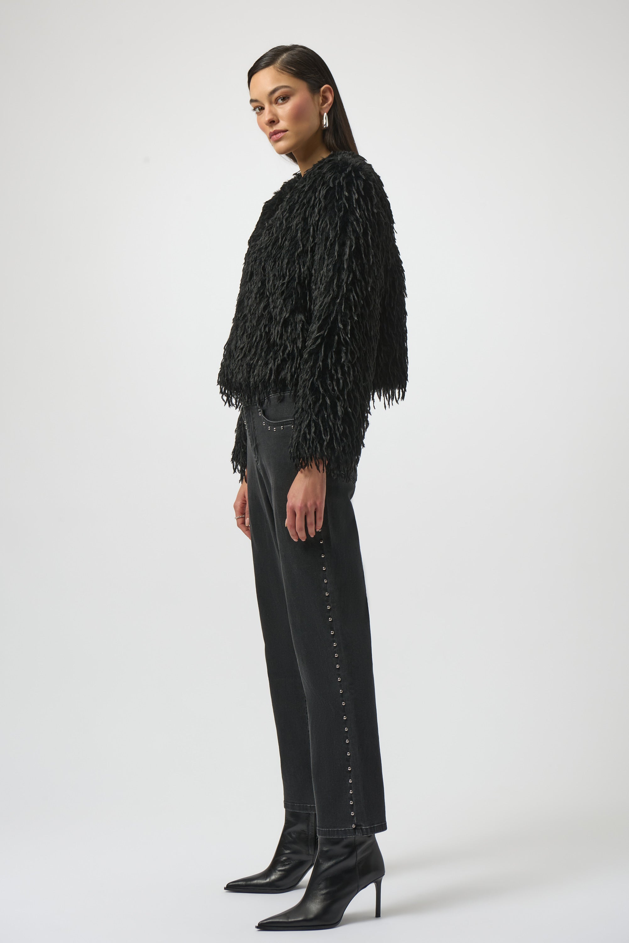 Chaqueta Texturizada Negra – Sofisticación Moderna 254905