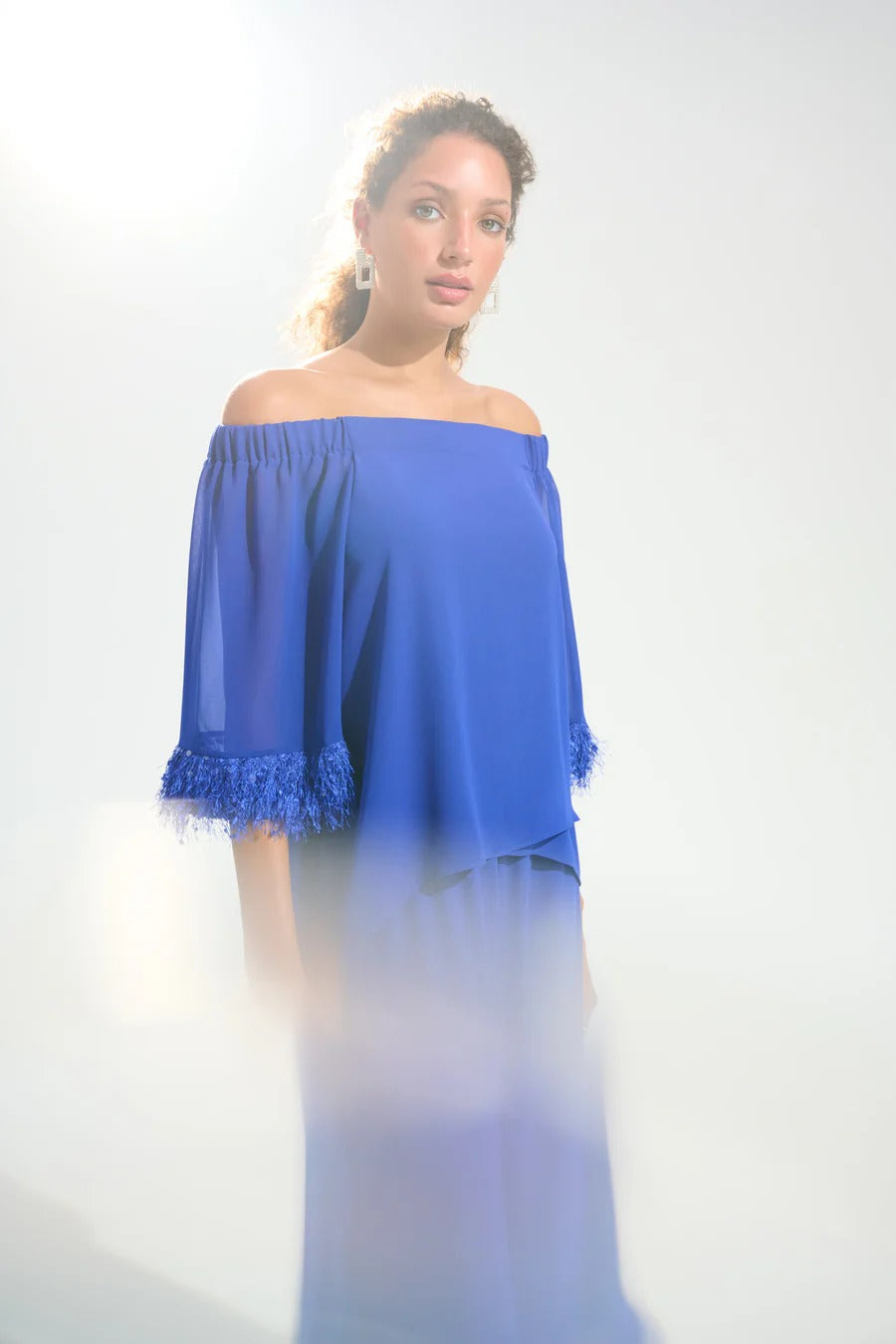 Blusa Off Shoulder Azul Rey – Joseph Ribkoff 261717