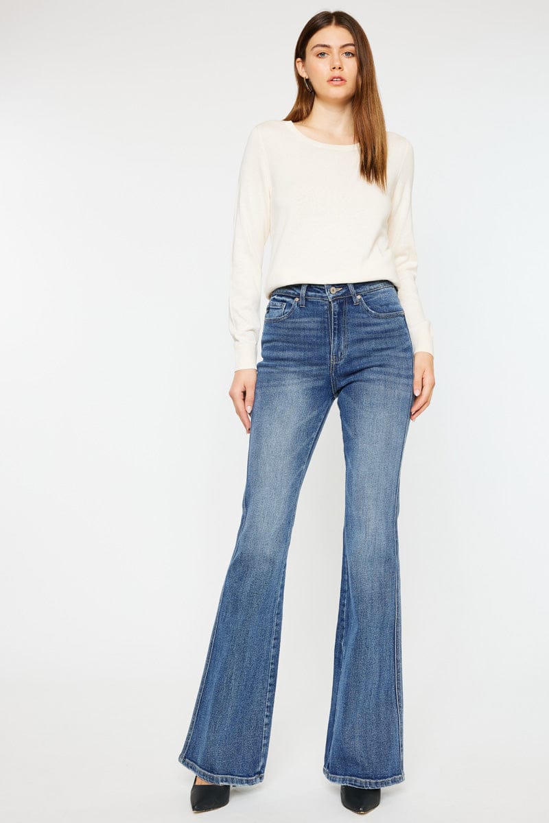Jean Flare Azul – Elegancia Retro Moderna