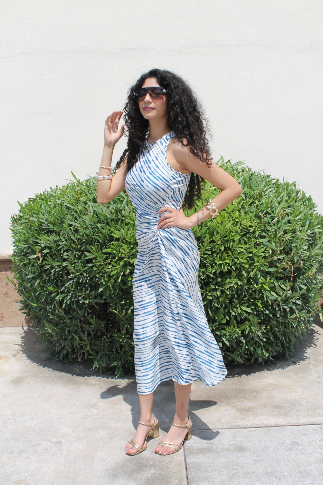 Vestido Midi Estampado con Drapeado Lateral - MC26902