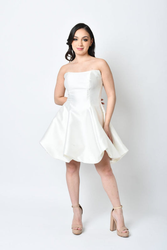 Vestido Strapless Blanco Fit & Flare-Dress03