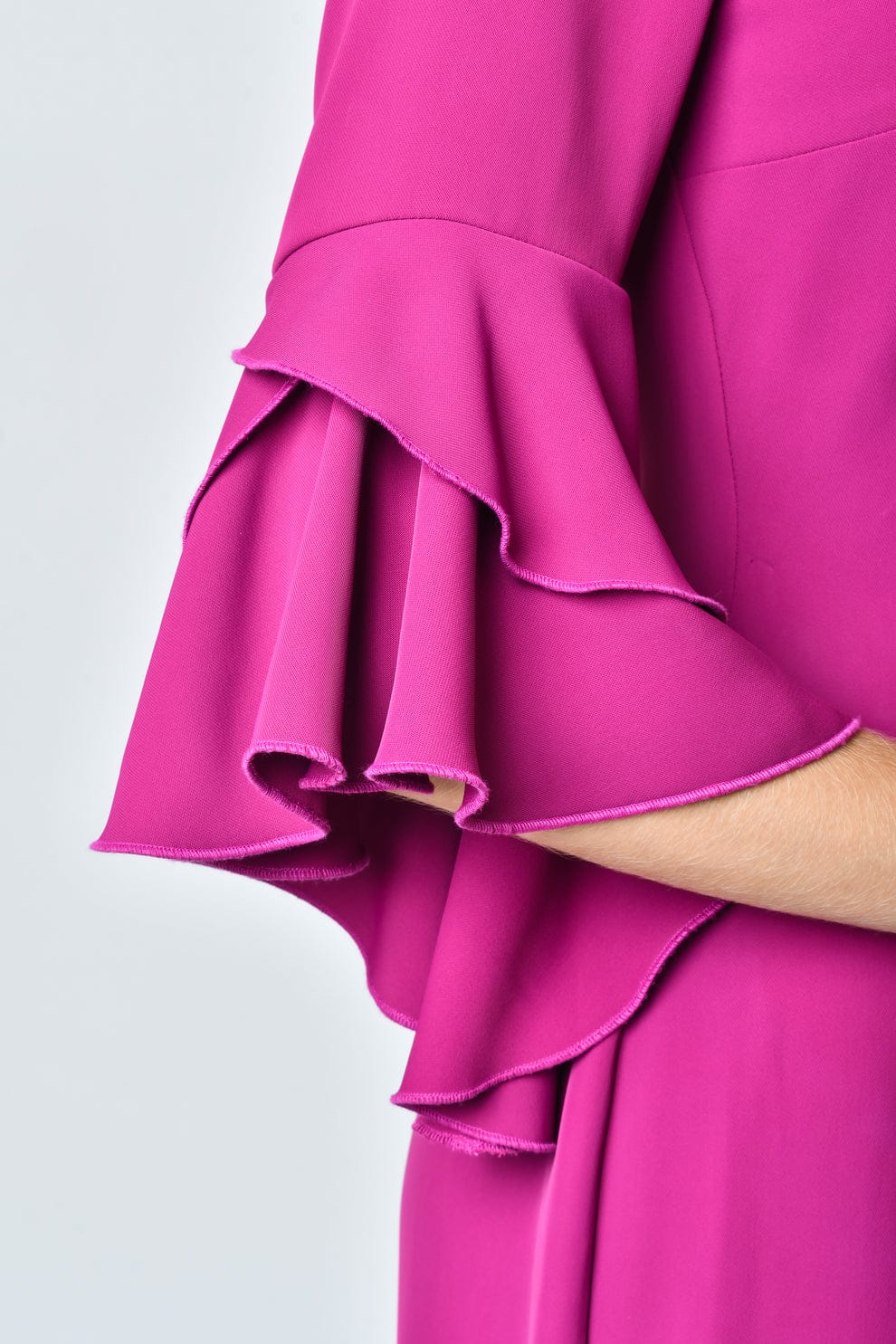 Vestido Largo Fucsia con Manga Volada-Dress11