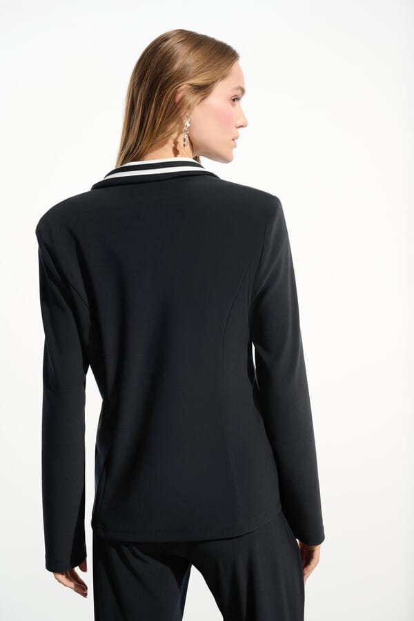 Blazer Clásico – Poder y Elegancia Atemporal 261622