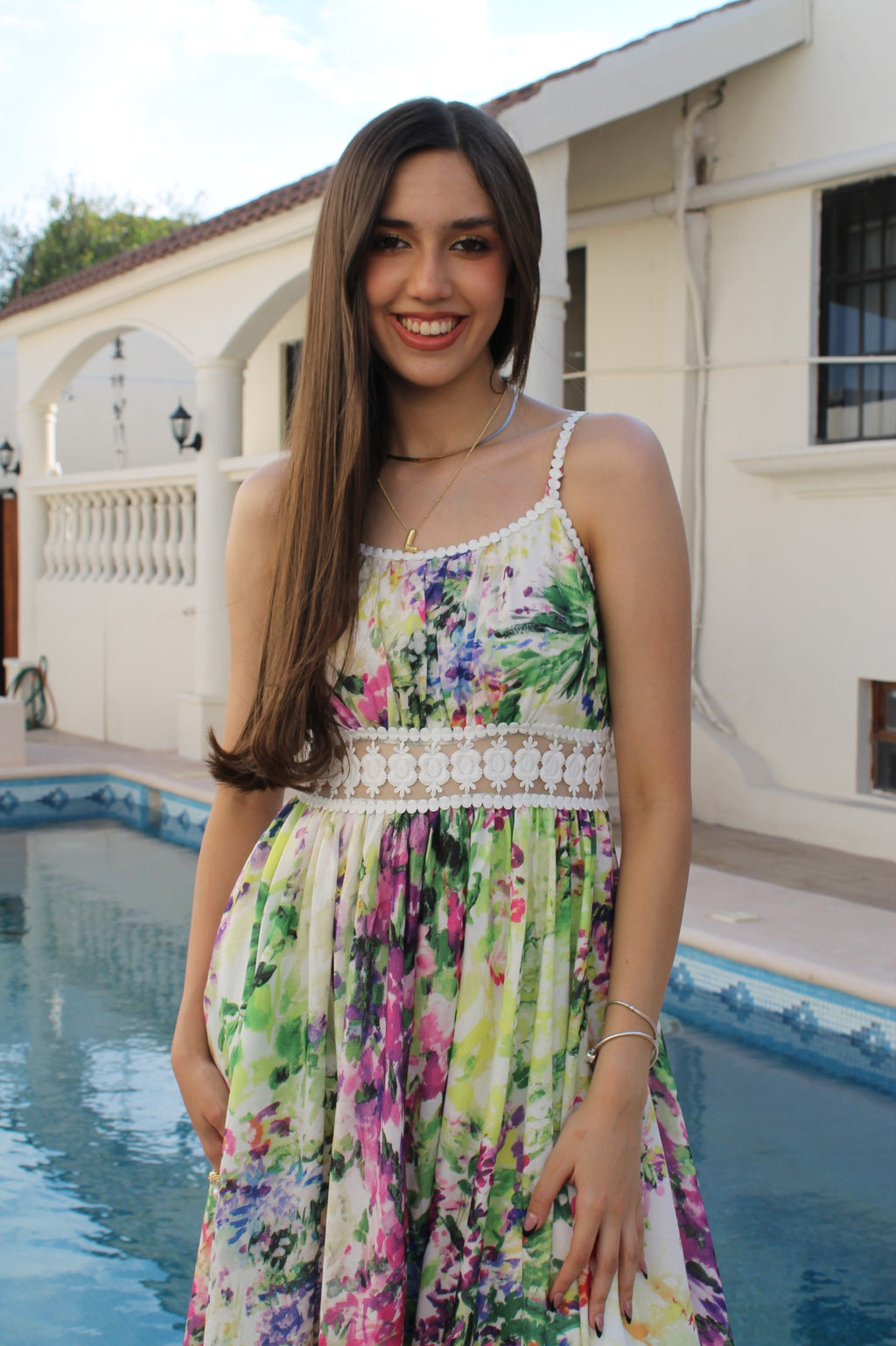 Vestido Midi Floral con Encaje – JD5178