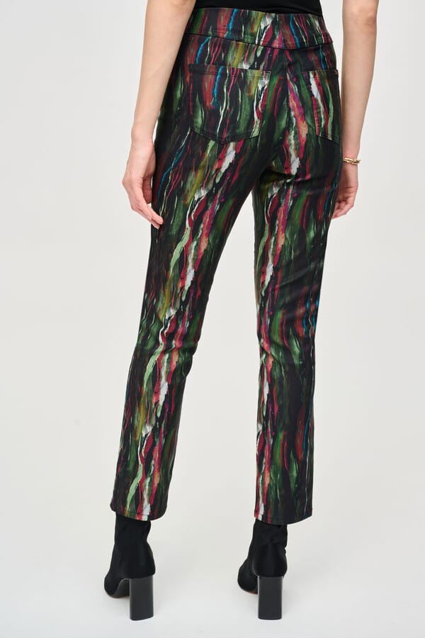 Jean Multicolor Abstracto – Energía y Sofisticación