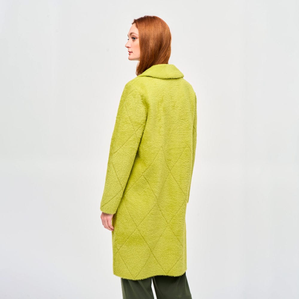 Abrigo Peluche Verde Lima – Estilo Cómodo y Moderno 233951F24