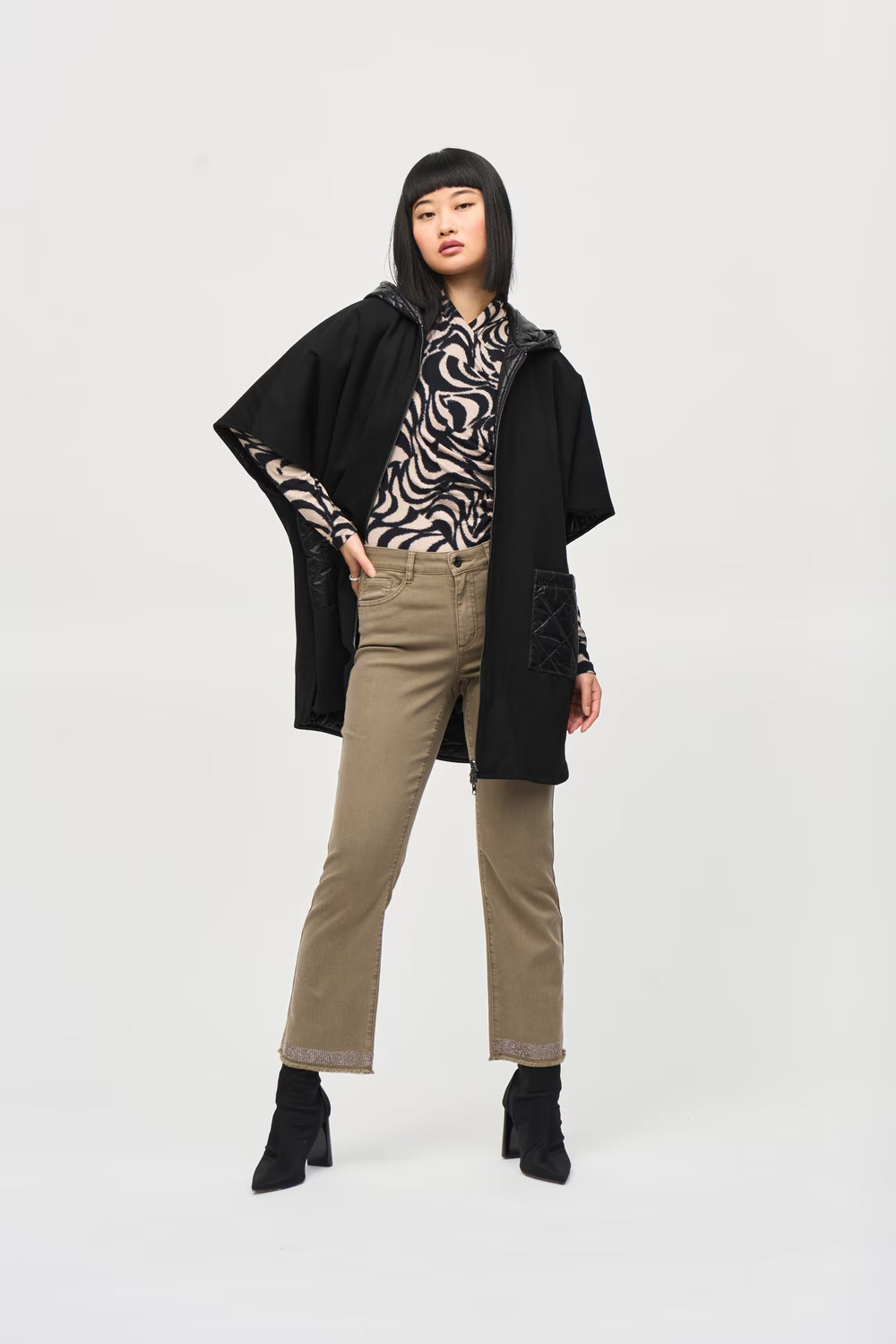 Chaleco Acolchado Black Oversize – Joseph Ribkoff 243906