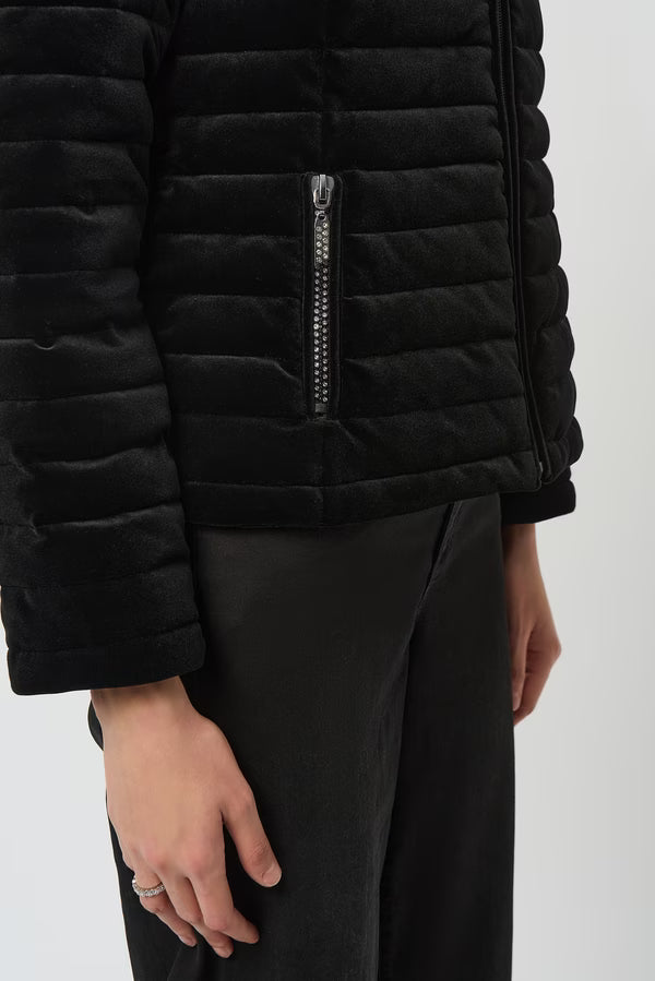 Chaqueta Acolchada Black con Cuello de Pelo – Joseph Ribkoff 253928